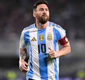 ميسي يحصد جائزة جديدة قبل انطلاق كأس العالم