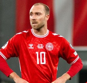 بعد سقوط إريكسن مجددا.. إلغاء مباراة الدنمارك وأوكرانيا