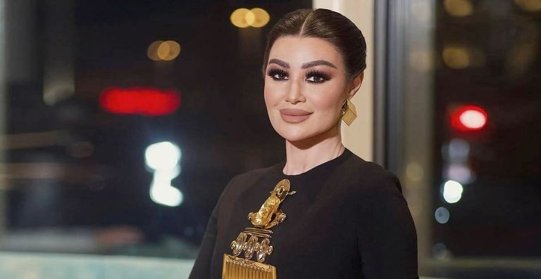 صفة في ياسر جلال تفاجئ أروى جودة