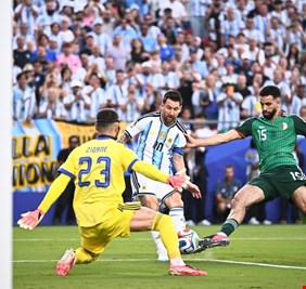 بعمر الـ38 عاما جملة من الأرقام الخرافية.. ميسي يكسر أساطير كأس العالم أمام الجزائر