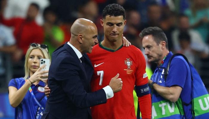 ليس منطقيا .. مدرب البرتغال يبرر قراره مع كريستيانو رونالدو