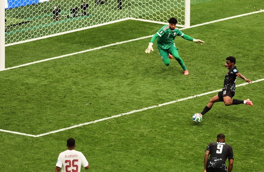 منتخب قطر يتعرض لهزيمة ساحقة في مونديال 2026