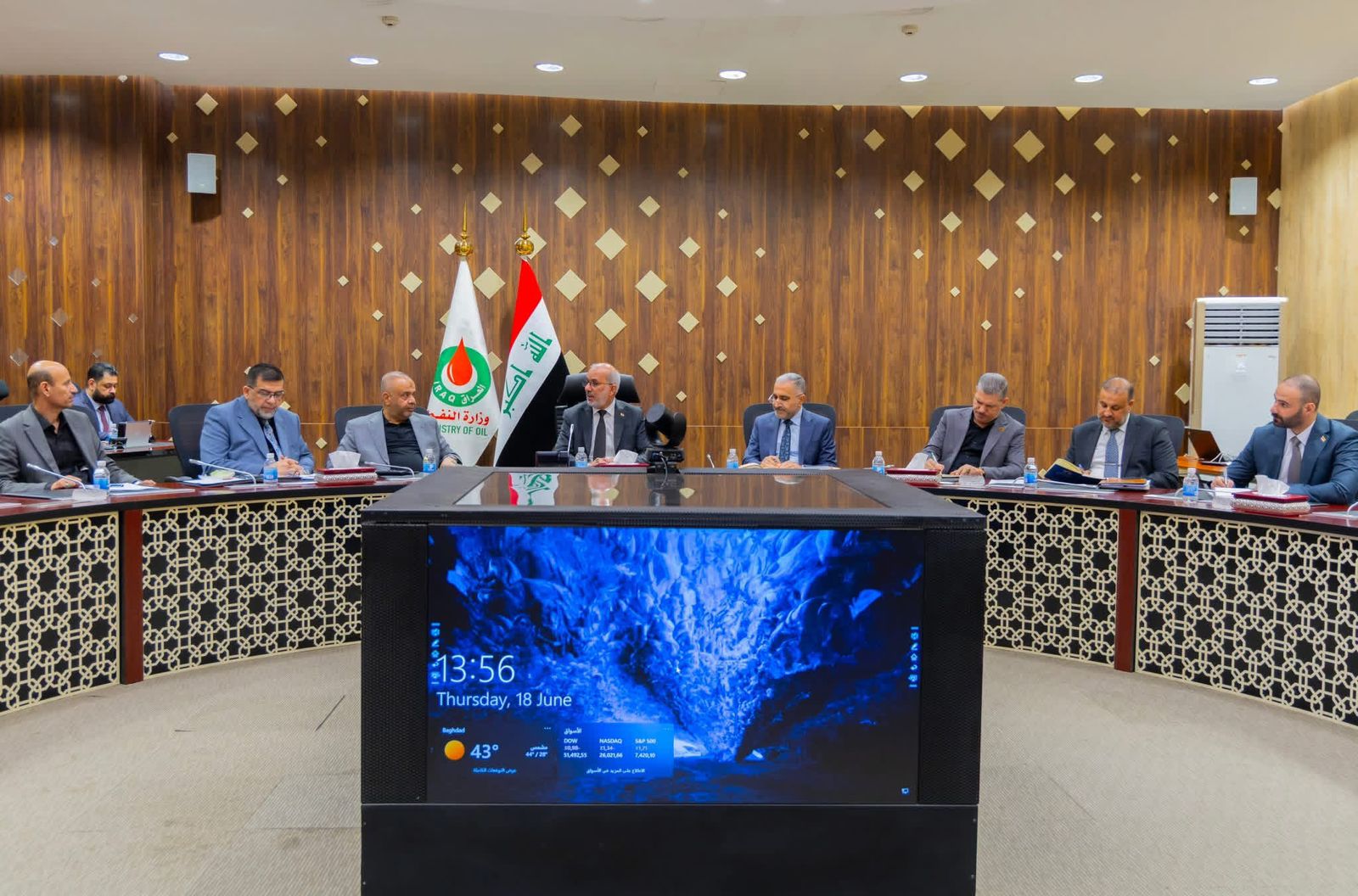 مدير عام شركة خطوط الأنابيب النفطية يشارك في اجتماع وزاري لمناقشة تأمين المشتقات النفطية خلال زيارة الأربعينية