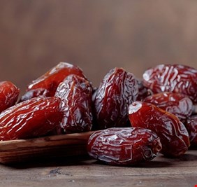 أكثر منتج غذائي رائج في الأسواق منذ القدم.. ما سر التمر؟