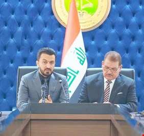 التربية والاتصالات تبحثان إطلاق منظومة إلكترونية مؤمنة لإدارة الأسئلة الامتحانية