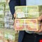 معارض كردي يدعو النزاهة إلى التحقيق في استقطاعات رواتب موظفي إقليم كردستان
