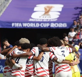 بعشرة لاعبين.. أمريكا تعبر البوسنة والهرسك وتبلغ دور الـ16من كأس العالم 2026
