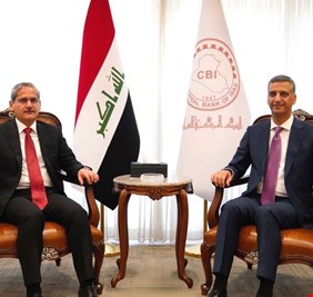 النزاهة والبنك المركزي يتفقان على تجفيف منافذ تهريب الأموال وتعزيز حماية المال العام