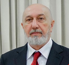 رئيس الجمهورية: مكافحة الفساد لا تقل خطورة عن الإرهاب والحكومة ماضية في حصر السلاح بيد الدولة