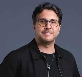 هشام ماجد يعود بـ«خيال مريض».. شروط حضور صارمة تسبق العرض الأول