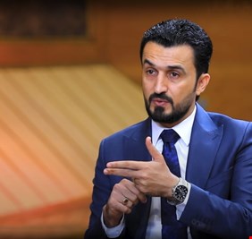 وزير الاتصالات يوجه بحجب منصات المراهنات الإلكترونية ورفع الحظر عن IMDb