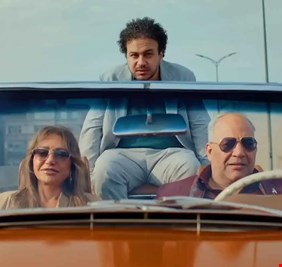 ابن مين فيهم .. لماذا فشل فيلم بيومي فؤاد وليلى علوي؟