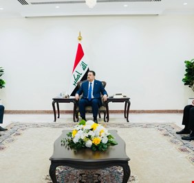 السوداني والسفير البريطاني يبحثان توسيع الشراكة.. ودعم الحكومة الجديدة يتصدر المباحثات