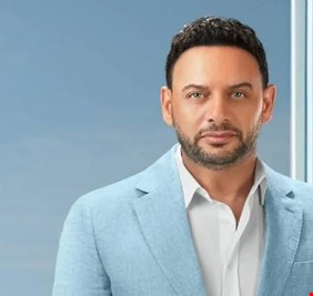 من الغناء إلى التمثيل.. تفاصيل مشاركة مصطفى قمر في «عيلة تعمل عمايل»