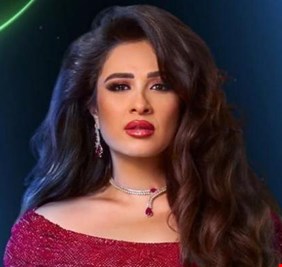 بآية قرآنية.. ياسمين عبدالعزيز تحتفل بنفاد تذاكر «خلي بالك من نفسك»