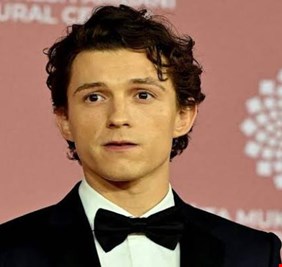 رغم إعجابه بـ«The Odyssey».. توم هولاند يتحدث عن أسوأ تجاربه في السينما