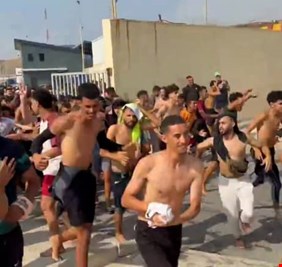 20 ألفاً منهم مغاربة.. 49 ألف مهاجر عبروا لإسبانيا خلال 24 ساعة