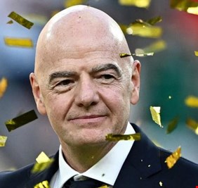 اليويفا يصعق إنفانتينو رغم التراجع عن بيع حصة كأس العالم