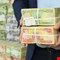 مستشار الحكومة: أزمة السيولة لا تعني إفلاس الدولة والرواتب مؤمّنة