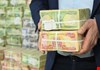 مستشار الحكومة: أزمة السيولة لا تعني إفلاس الدولة والرواتب مؤمّنة