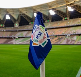 بدون مقابل.. بطل العالم السابق ينضم إلى الدوري السعودي
