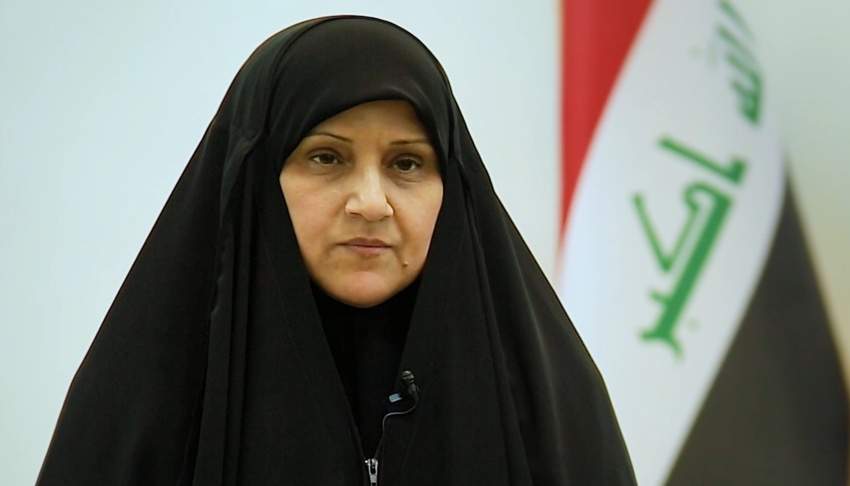 الياسري تكشف مسارات آمنة لنقل النفط عبر هرمز وتطالب بحسم الخلاف بين النفط والنقل