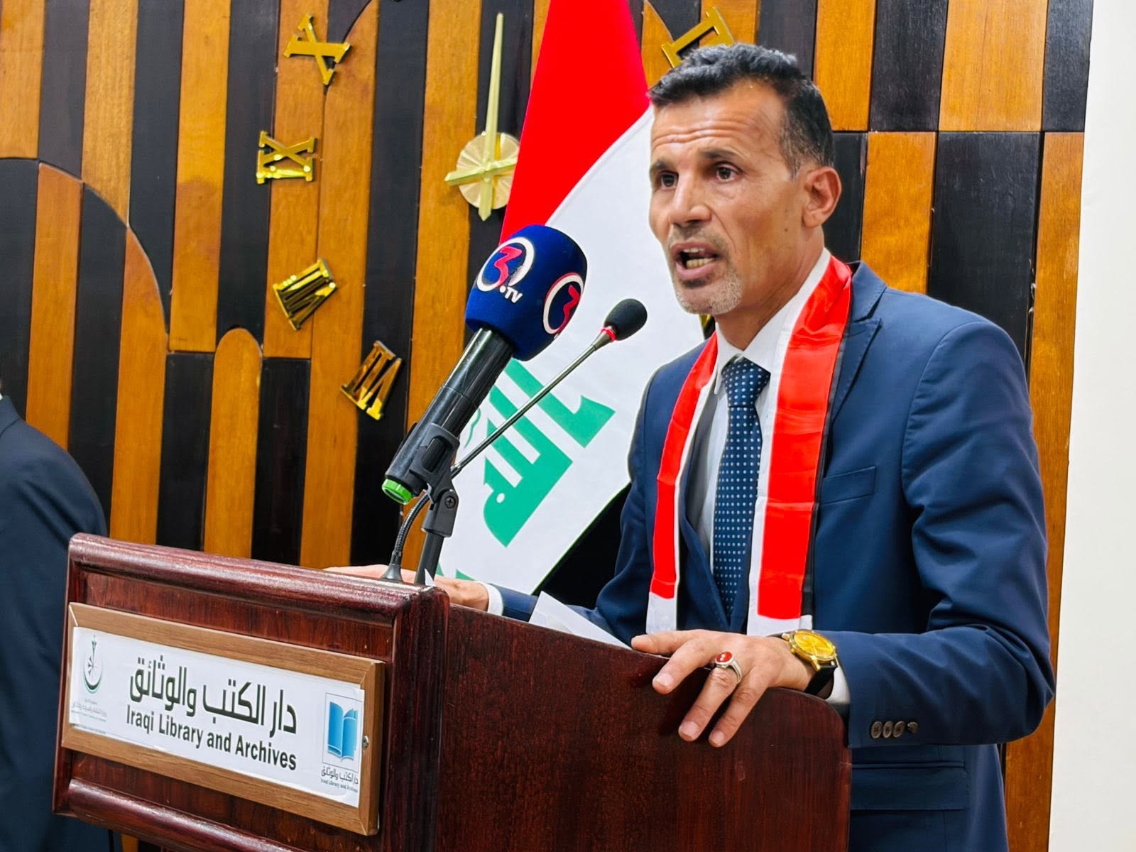 عضو بمجلس بابل يدعو إلى تجميد المجالس المحلية: الصلاحيات معطلة ولا تغني ولا تسمن من جوع