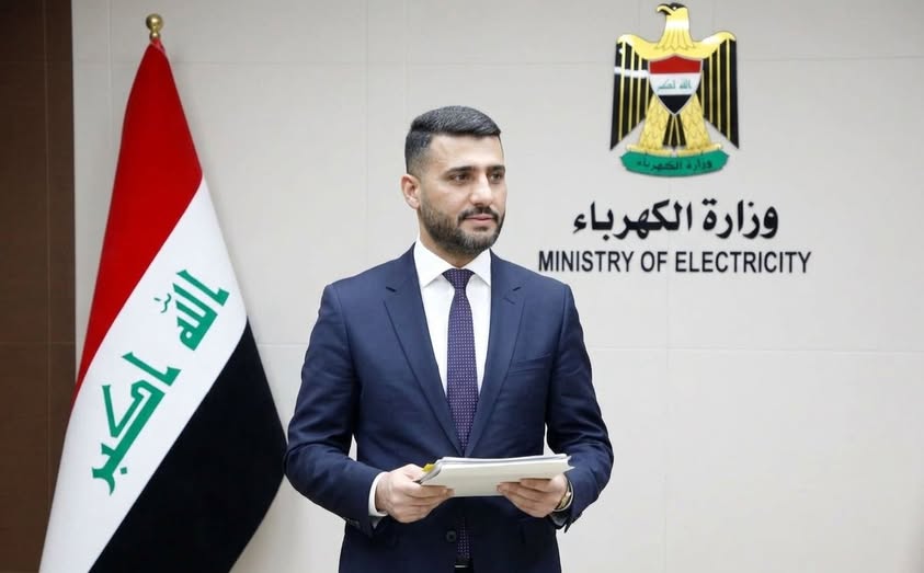 وزير الكهرباء يعفي المسؤولين غير المطابقين للوصف الوظيفي من مناصبهم