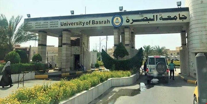 التعليم تسحب يد رئيس جامعة البصرة لمدة 60 يوماً