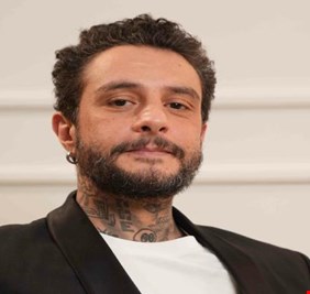 أحمد الفيشاوي يكشف حقيقة اعتزاله الفن