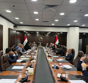 الأمن والدفاع النيابية تتابع حادثة مداهمات ذي قار وتستكمل التحقيق مع الجهات المعنية