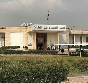 السجن 6 سنوات بحق مدير عام لإنتاج الطاقة الكهربائية ومدير مكتبه بتهمة الرشوة