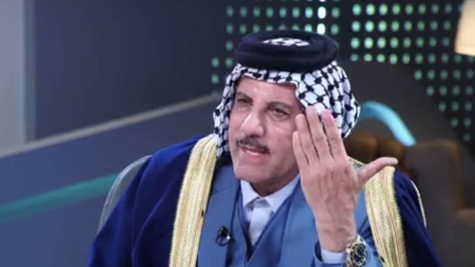 مفاوضات حصر السلاح تتعقد.. الدنبوس يحذر من عقوبات قاسية تهدد العراق