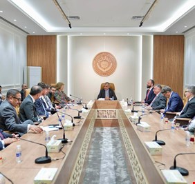وزارة المالية: دعم القطاع الخاص وتوسيع دوره في الاقتصاد العراقي