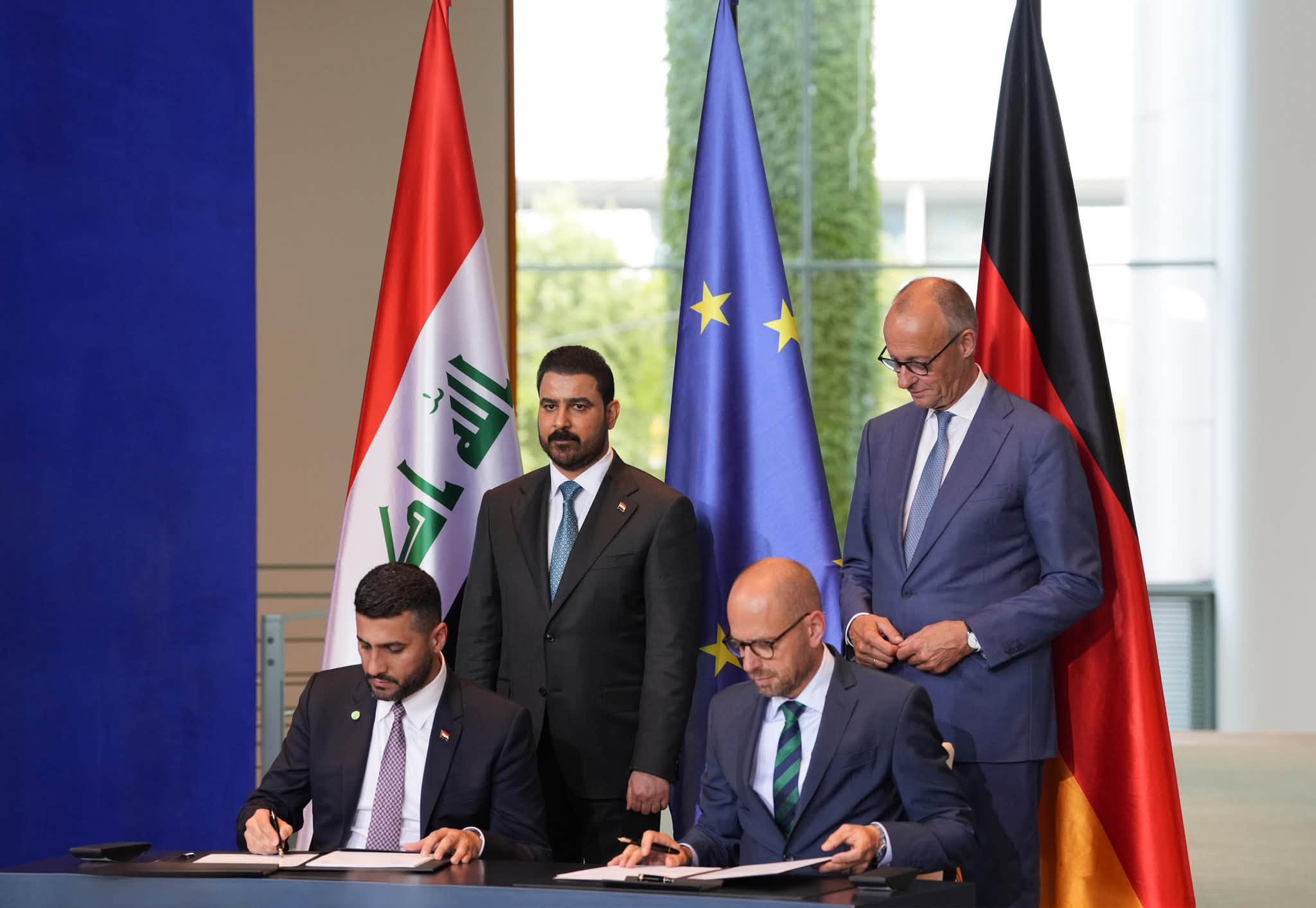 الكهرباء وسيمنس توقعان مبادئ تعاون لتطوير الإنتاج والنقل ومعالجة اختناقات المنظومة