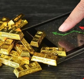 الذهب يتراجع مع ترقب قرار الفيدرالي الأميركي بشأن الفائدة