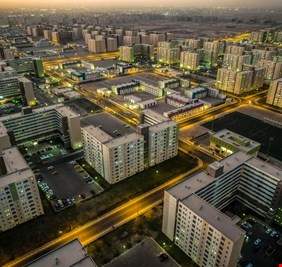 مجمع بسماية السكني في عين العاصفة.. هانوا تهدد