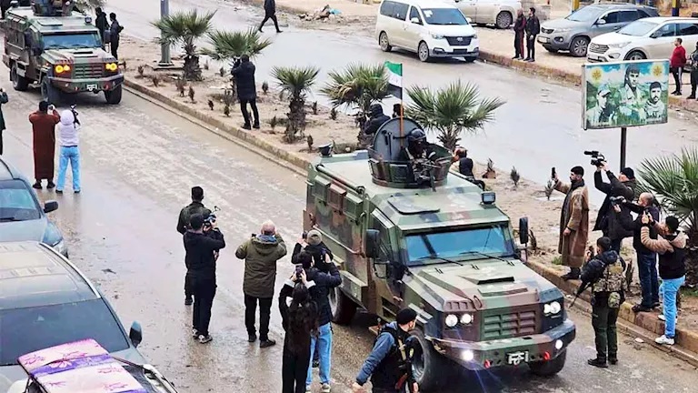 سوريا.. حظر تجوال في ريف درعا بعد مقتل 3 من الأمن الداخلي باشتباكات مع مطلوبين