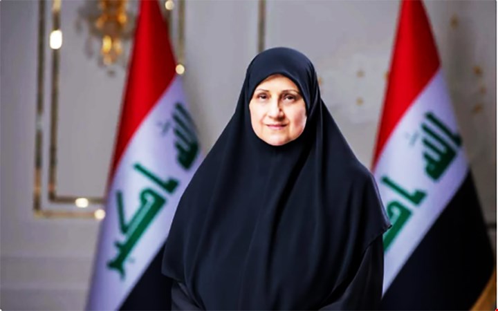 مكتب هيام الياسري يرد على الجدل بشأن السكن والسيارات: إجراءات الإخلاء بدأت قبل الحملة