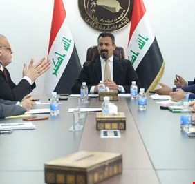 مجلس النواب يبحث تحديث قواعد بيانات المساءلة والعدالة وتعديل قانون الاجتثاث