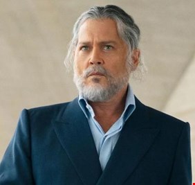 فيلم Day Drinker.. جوني ديب يعود إلى هوليوود مع بينيلوبي كروز