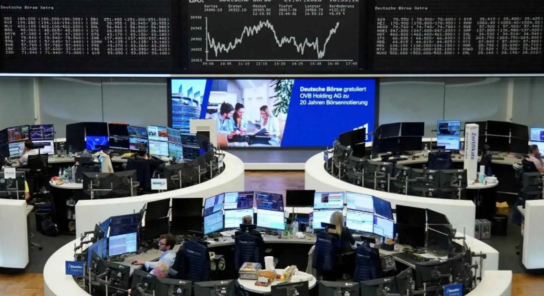 ارتفاع عوائد السندات يضغط على الأسهم الأوروبية وسط مخاوف التضخم