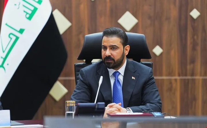 الزيدي يأمر بتشكيل لجنة تحقيقية بشأن التجاوز على العلم الأمريكي خلال يوم السيادة