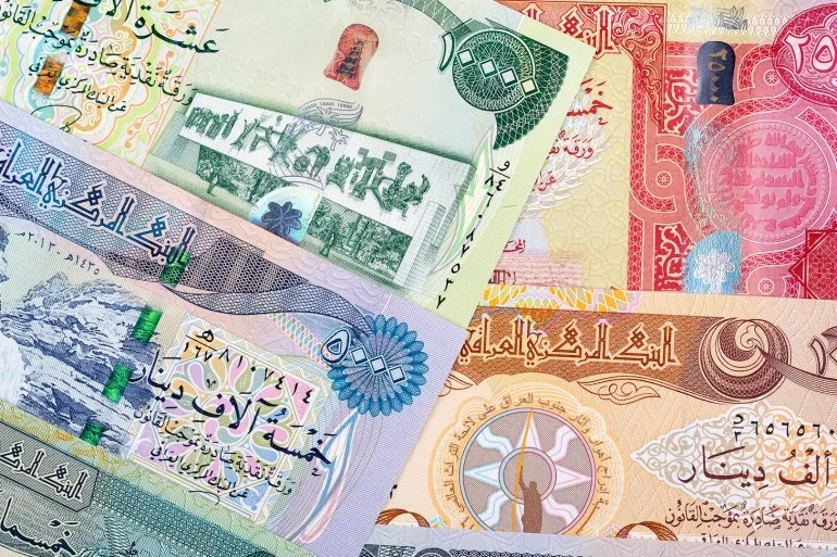 الجابري: مقترح لرفع سعر صرف الدولار إلى 1500 دينار ومناقشات لحذف الأصفار من العملة