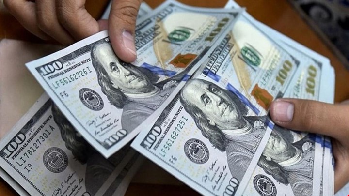 صدمة الدولار.. أسعار الصرف تتراجع إلى 168 ألفا وأربيل تتصدر بغداد والبصرة