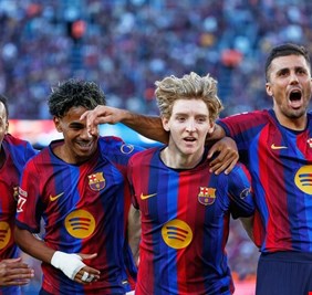 برشلونة يحقق إنجازا تاريخيا