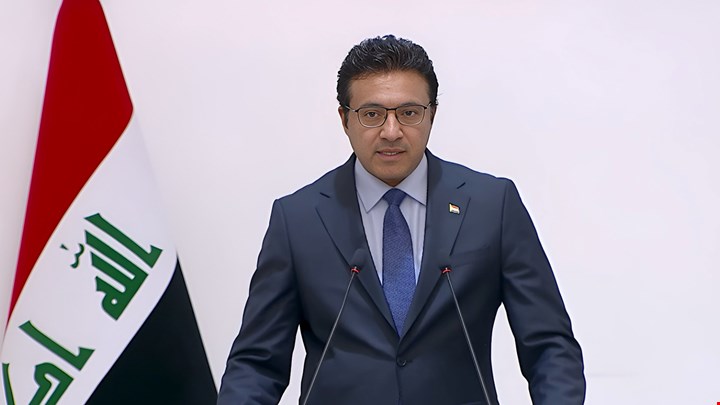 الحكومة: خطة لخفض الدولار في السوق الموازي إلى 1550 ديناراً قريباً