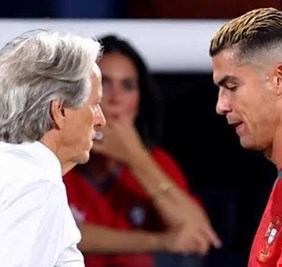 هل يعود كريستيانو رونالدو لمنتخب البرتغال؟.. شروط صعبة من جيسوس
