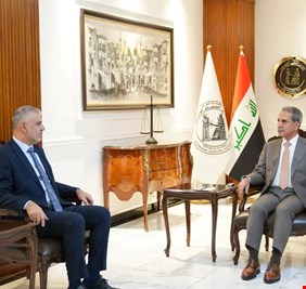 زيدان يهنئ الدراجي بتوليه وزارة الاقتصاد الرقمي ويبحثان الإطار القانوني لعملها