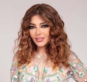 سميرة سعيد تطرح ألبومها الجديد بـ14 أغنية على مرحلتين